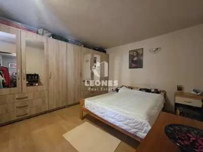Haus 106 m², Buje - strenges Stadtzentrum - 4