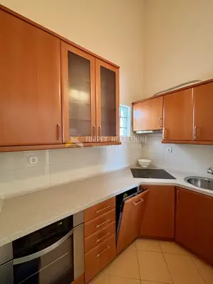 Stan u Klenovici, 200 m od mora, 2 balkona i pogled na more - 13