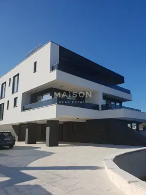 Apartment for sale in Krk, 163 m² - 4