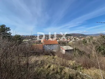 Bauland, Cernik - ruhige Lage und atemberaubender Panoramablick