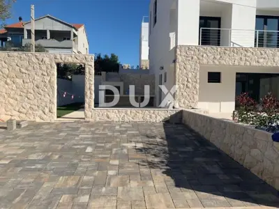 Zadar, Kožino, zweigeschossiges Apartment, 142 m², Erdgeschoss, Pool - 8