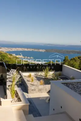 Luxury villa with panoramic views - Seget Gornji - 6