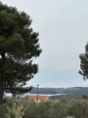 Kuća s bazenom, Medulin, prostrana okućnica - 3