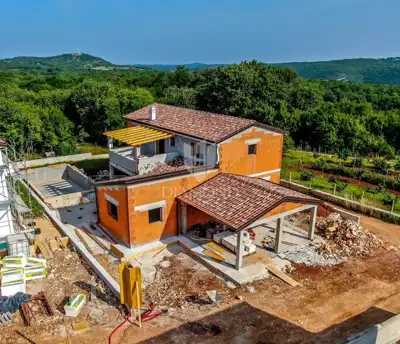 Haus zum Kauf in Rovinj, 220 m² - 2
