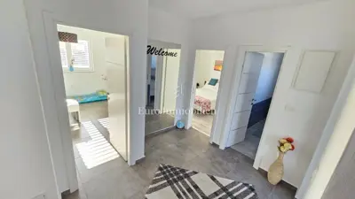 Kuća 240 m², Labin - bazen i uređena okućnica - 8