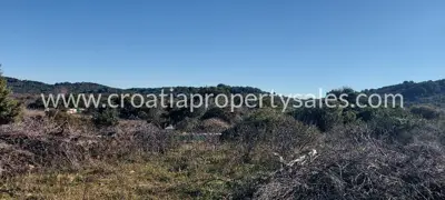 Landwirtschaftsfläche 1.680 m², Insel Vis - Südausrichtung - 4