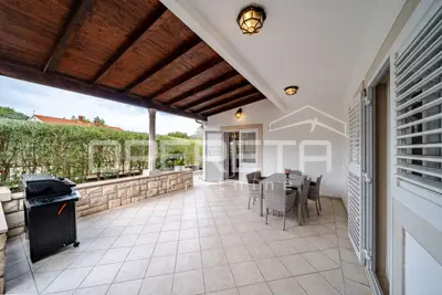 Haus 305 m², Korčula - direkt am Meer und am Strand - 12