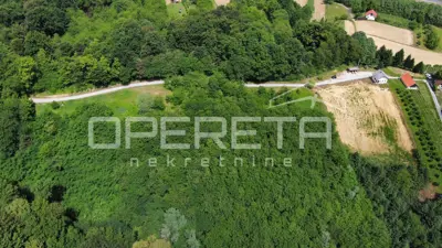 Građevinsko zemljište 2.100 m², Cerje Tužno - mirna lokacija