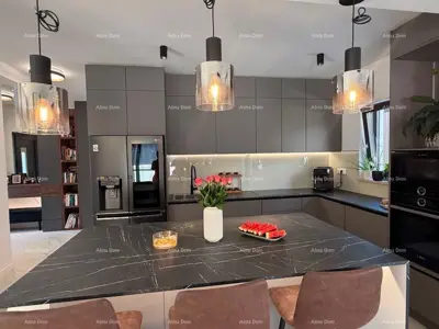 Zweietagenwohnung mit privatem pool und grossem garten – poreč - 13