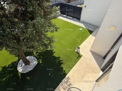 Zweietagenwohnung mit privatem pool und grossem garten – poreč - 15