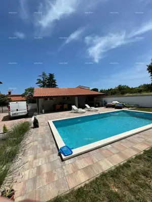Kuća 460 m², Ližnjan - blizu mora i centra - 2