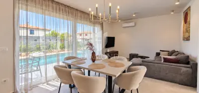 Haus zum Kauf in Poreč, 75 m² - 2