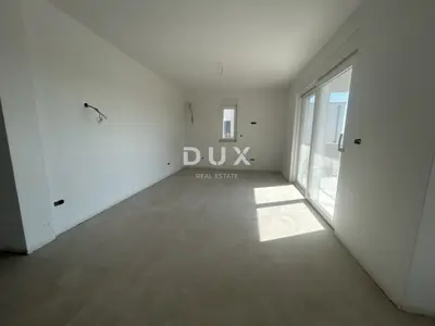 Stan 127 m², Vodice - krovna terasa 102 m² s pogledom na more - 4