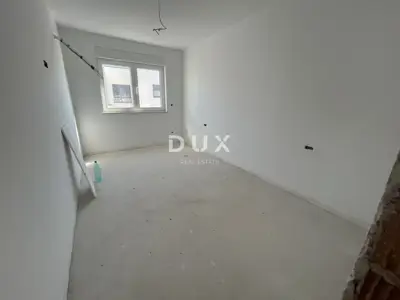 Stan 127 m², Vodice - krovna terasa 102 m² s pogledom na more - 11