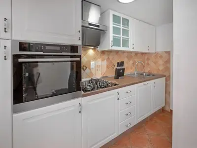 Haus in Pula, Valdebek - 4 Wohneinheiten - 10