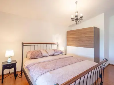 Haus in Pula, Valdebek - 4 Wohneinheiten - 14