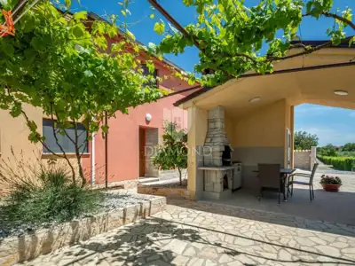 Haus in Pula, Valdebek - 4 Wohneinheiten - 17