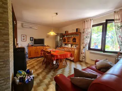 Kuća u Kavranu, dvije stambene jedinice i terasa s pogledom na more - 9