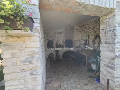 Kuća u Kavranu, dvije stambene jedinice i terasa s pogledom na more - 19