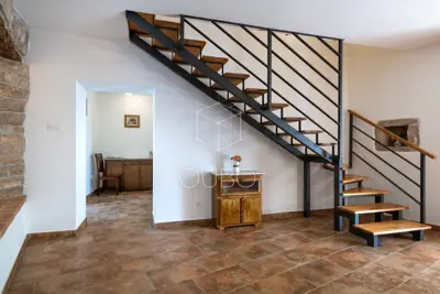 Kuća 149 m², Peruški - kamena vila s bazenom - 14
