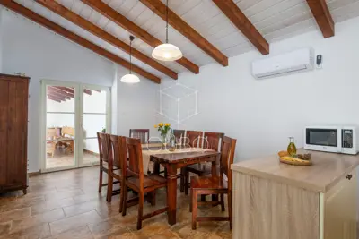Kuća 149 m², Peruški - kamena vila s bazenom - 16