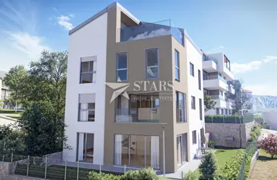 Wohnung 57 m², Povile - 30 m vom Meer und Loggia