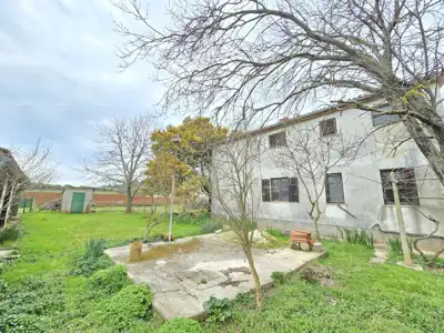Haus 370 m², Pula, Centar - Keller, Erdgeschoss und Obergeschoss - 3