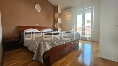 Stan 170 m², Diklovac Zadar - 4 sobe i pogled na more - 16