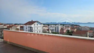 Stan 170 m², Diklovac Zadar - 4 sobe i pogled na more - 21