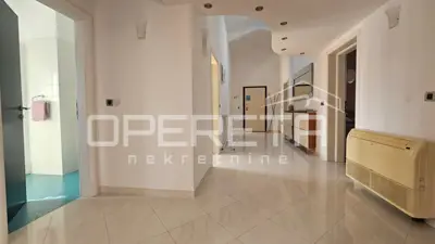 Stan 170 m², Diklovac Zadar - 4 sobe i pogled na more - 12