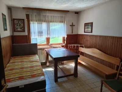 Haus 350 m², Laz Bistrički - Obstgarten und Grundstück 1.320 m² - 3