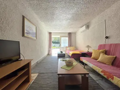 Kuća 350 m², Ližnjan - 3 stambene jedinice i pogled na more - 14