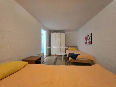 Kuća 350 m², Ližnjan - 3 stambene jedinice i pogled na more - 15