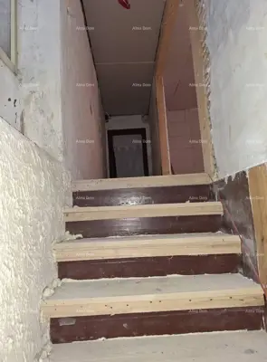 Kuća 250 m², Beram - mirno naselje, okućnica 150 m² - 9