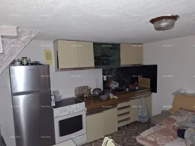 Kuća 250 m², Beram - mirno naselje, okućnica 150 m² - 5