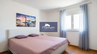 Stan 61 m², Peroj - 2 spavaće sobe, loggia - 6