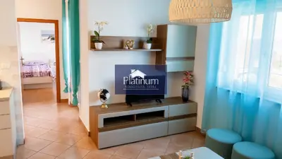 Stan 61 m², Peroj - 2 spavaće sobe, loggia - 3