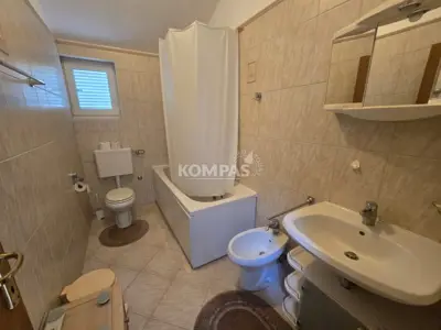 Haus 100 m², Šilo - erste Reihe zum Meer, Meerblick - 7