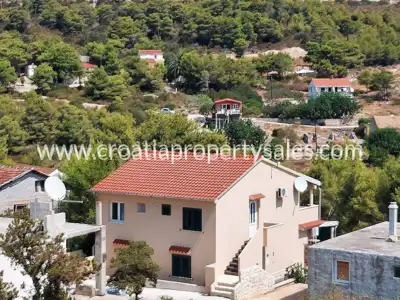 Semi-detached house, Rukavac on the island of Vis, 700 m from the sea - 3