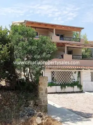 Semi-detached house, Rukavac on the island of Vis, 700 m from the sea - 5