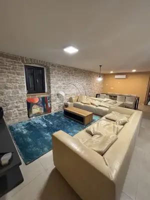 Vila u Barbanu, bazen 50 m² i mediteranska okućnica - 12