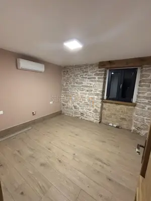 Vila u Barbanu, bazen 50 m² i mediteranska okućnica - 8