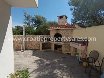 House 507 m², Rogoznica, 50 m from the beach and parking - 14