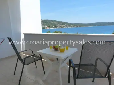 House 507 m², Rogoznica, 50 m from the beach and parking - 16