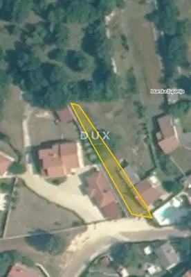 Building land 1,509 m², Krmed, Bale - quiet location - 6