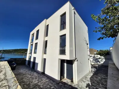 Tisno, Stan na drugom katu s pogledom na more - 14