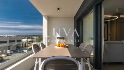 Krk, luxuriöse Maisonettewohnung mit Pool und Wellnessbereich zu verkaufen - 10