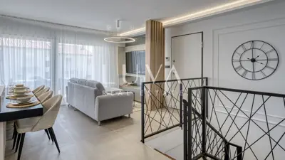 Krk, luxuriöse Maisonettewohnung mit Pool und Wellnessbereich zu verkaufen - 5