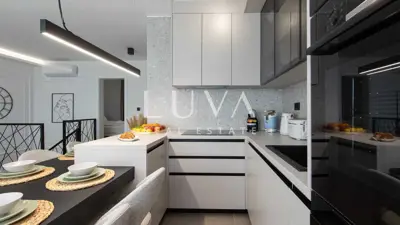Krk, luxuriöse Maisonettewohnung mit Pool und Wellnessbereich zu verkaufen - 7
