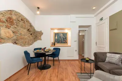 Apartment 40 m², Pula Center, 400 m from the sea